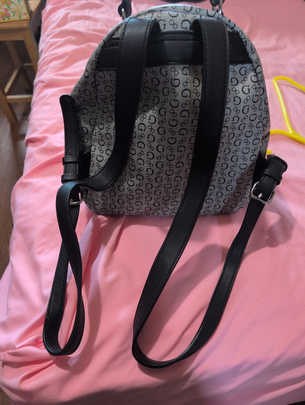 Guess Mini Backpack - Picture 4 of 11